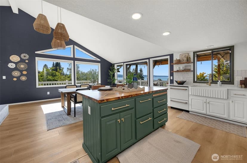 Property photo for 606 Prospect Avenue, Mukilteo photo 15
