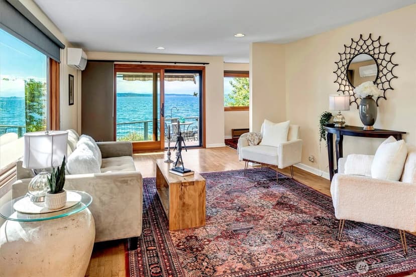 Property photo for 7163 A Beach Drive Sw, Seattle photo 4