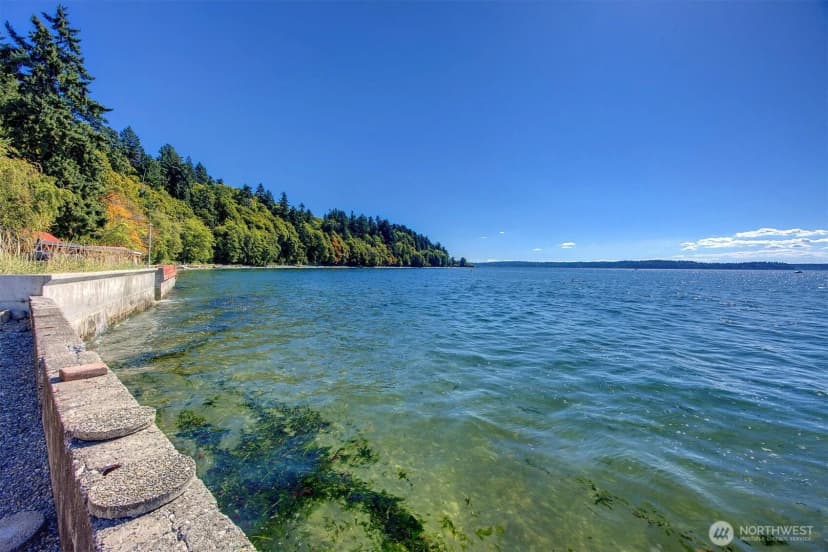 Property photo for 7163 A Beach Drive Sw, Seattle photo 8