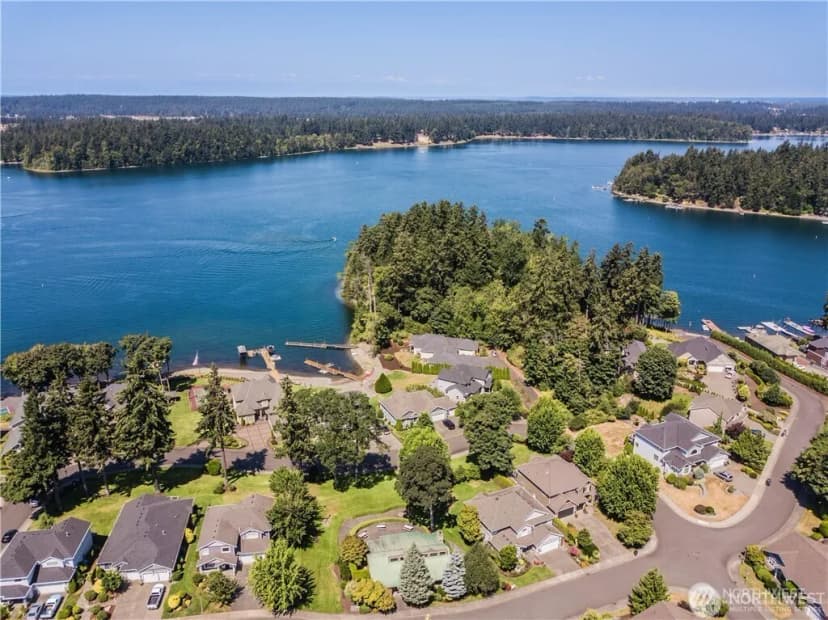 Property photo for 9066 Eagle Point Loop Road Sw, Lakewood photo 33