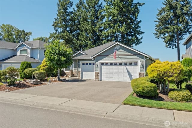 Property photo for 9066 Eagle Point Loop Road Sw, Lakewood photo 3