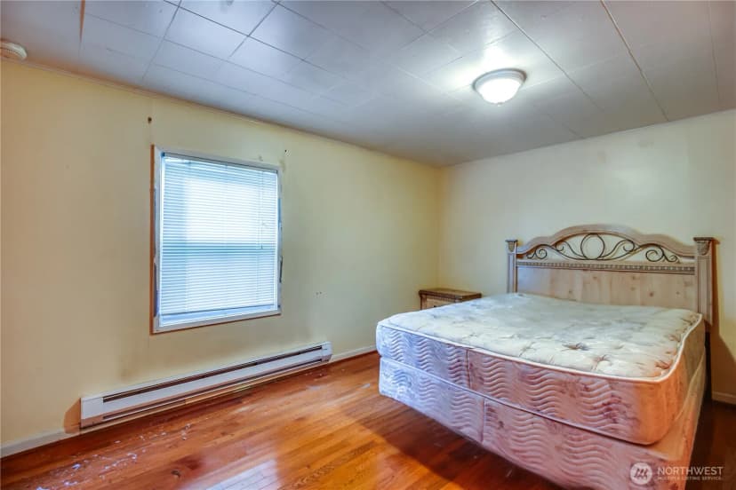 Property photo for 9817 35th Avenue Sw, Seattle photo 10