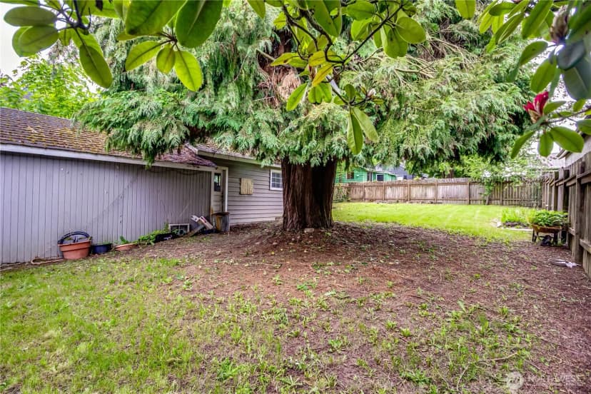 Property photo for 9817 35th Avenue Sw, Seattle photo 12