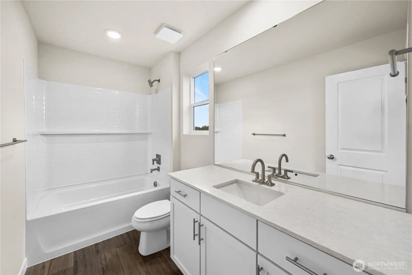 Property photo for 6001 Thornhill Avenue Sw, Port Orchard photo 22