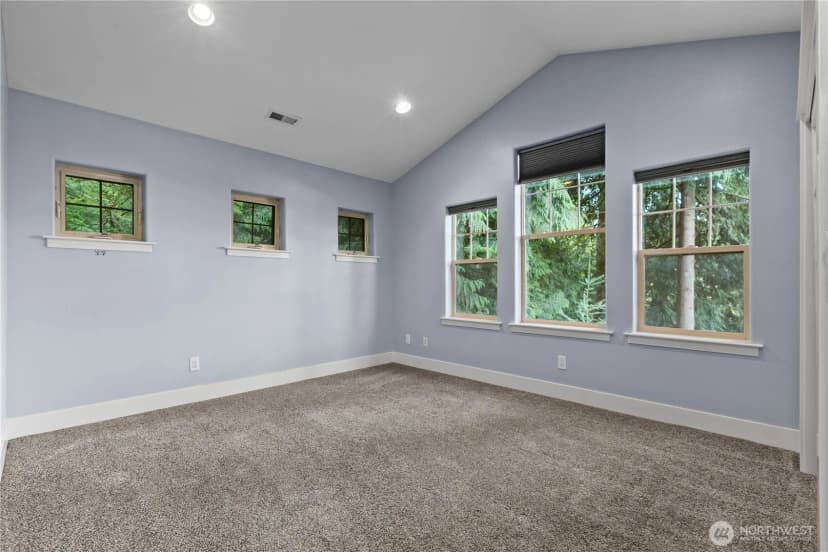 Property photo for 1 Valley View Circle, Bellingham photo 30