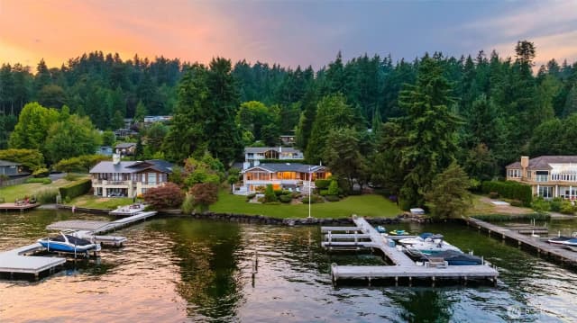 Property photo for 4802 East Mercer Way, Mercer Island photo 2