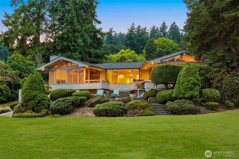 Property photo for 4802 East Mercer Way, Mercer Island photo 17