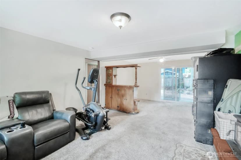 Property photo for 8722 Dolly Madison Street Sw, Lakewood photo 18