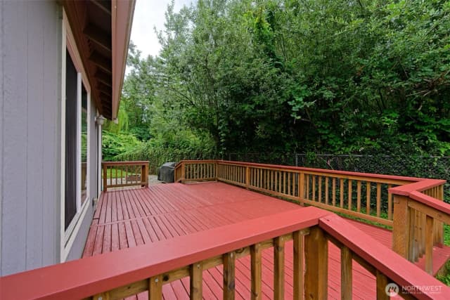 Property photo for 1117 Brentwood Drive, Bremerton photo 3