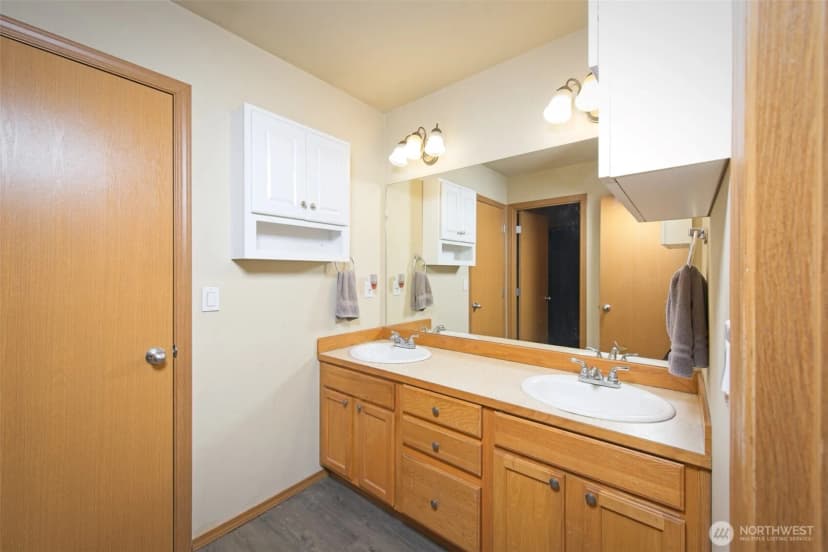 Property photo for 1117 Brentwood Drive, Bremerton photo 17