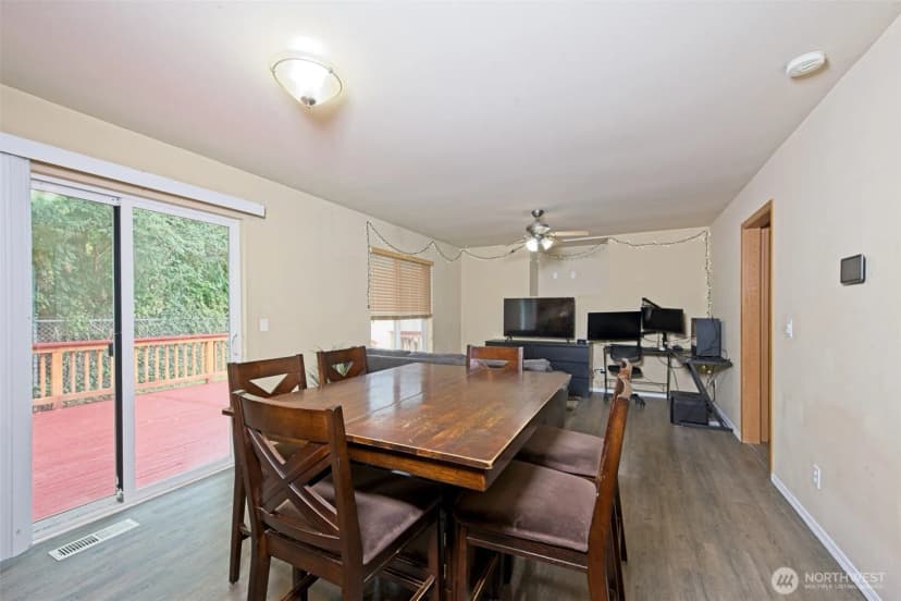Property photo for 1117 Brentwood Drive, Bremerton photo 12