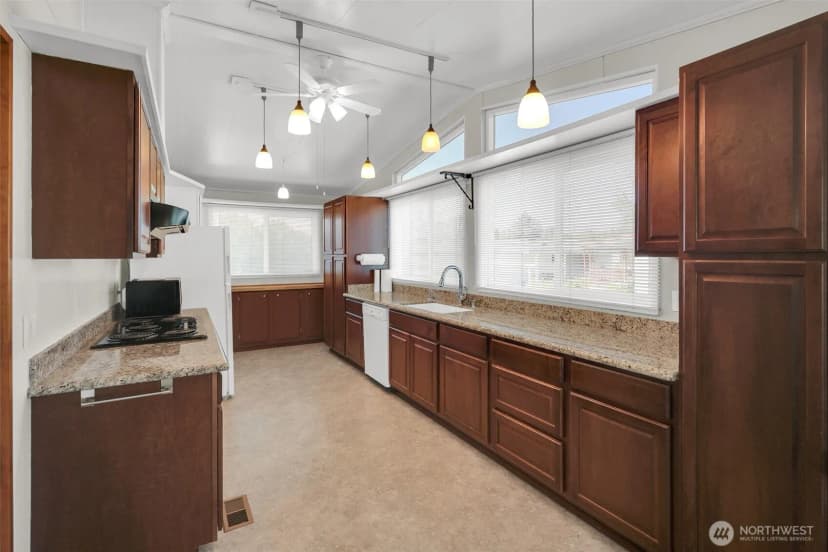 Property photo for 11436 Se 208th Street #153, Kent photo 13