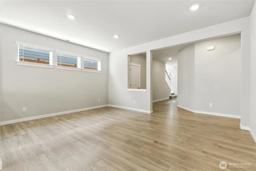 Property photo for 4967 Oceania Street Nw, Gig Harbor photo 11