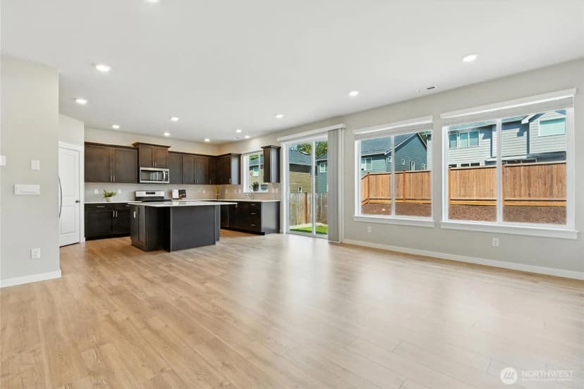 Property photo for 4967 Oceania Street Nw, Gig Harbor photo 8