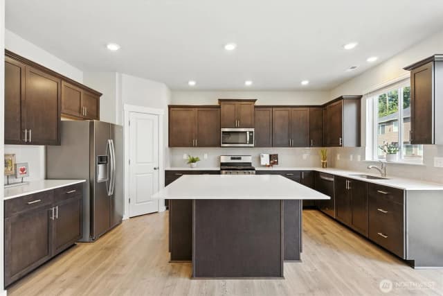 Property photo for 4967 Oceania Street Nw, Gig Harbor photo 4