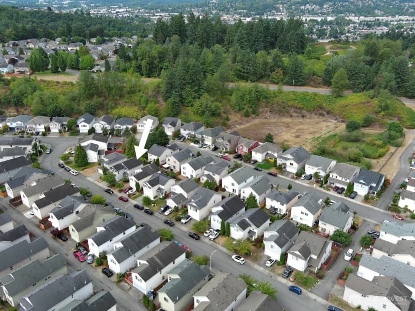 Property photo for 177 Glennwood Avenue Se, Renton photo 30