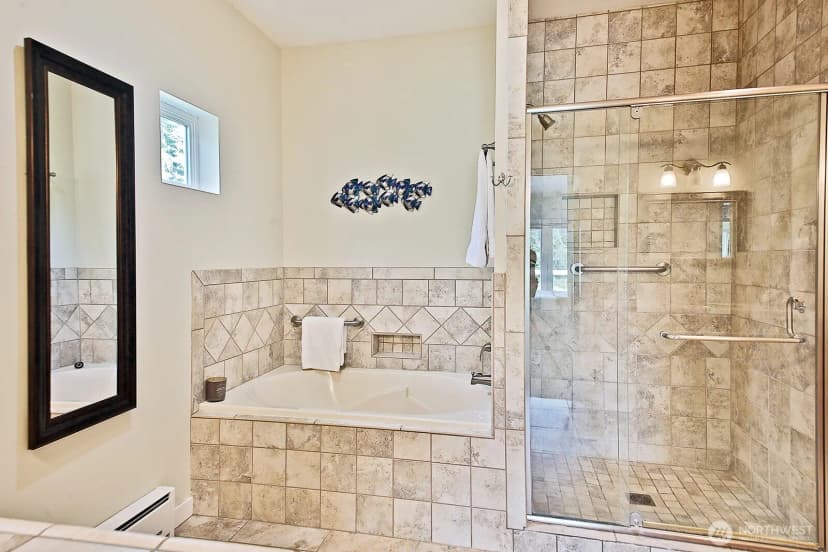 Property photo for 2445 Discovery Place, Langley photo 23