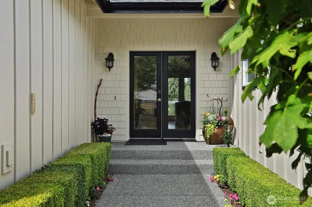 Property photo for 2445 Discovery Place, Langley photo 5