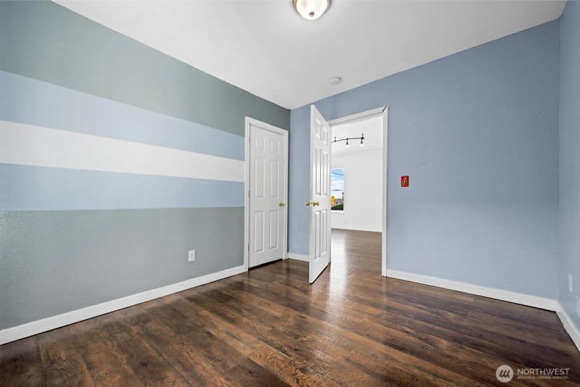 Property photo for 403 E Division Street, Mount Vernon photo 17