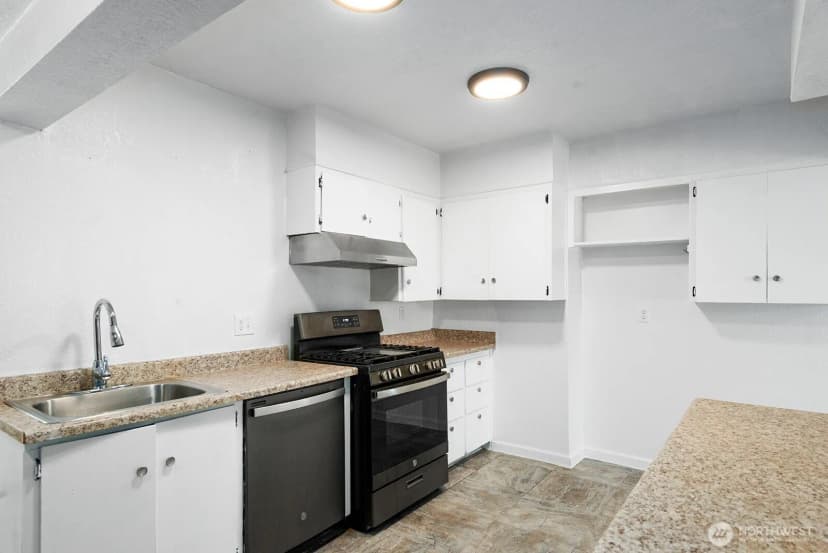 Property photo for 403 E Division Street, Mount Vernon photo 14