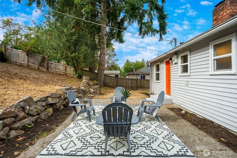 Property photo for 9819 Sw 32nd Ave, Seattle photo 24