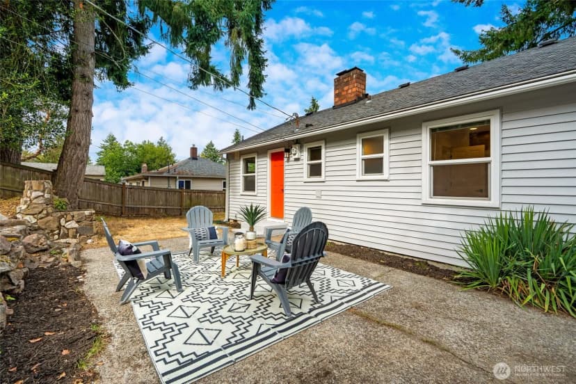 Property photo for 9819 Sw 32nd Ave, Seattle photo 22