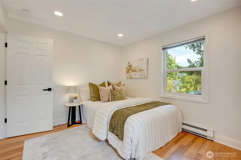 Property photo for 9819 Sw 32nd Ave, Seattle photo 19