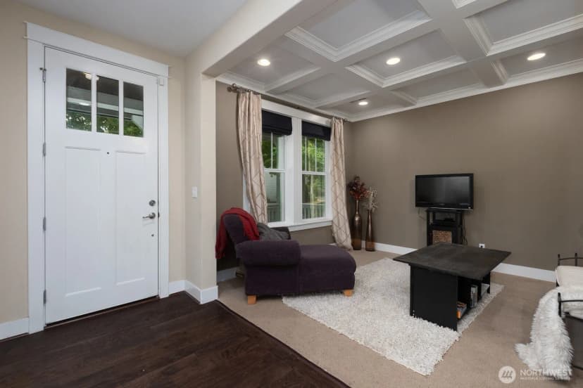 Property photo for 8890 Yarrow Court Se, Olympia photo 4