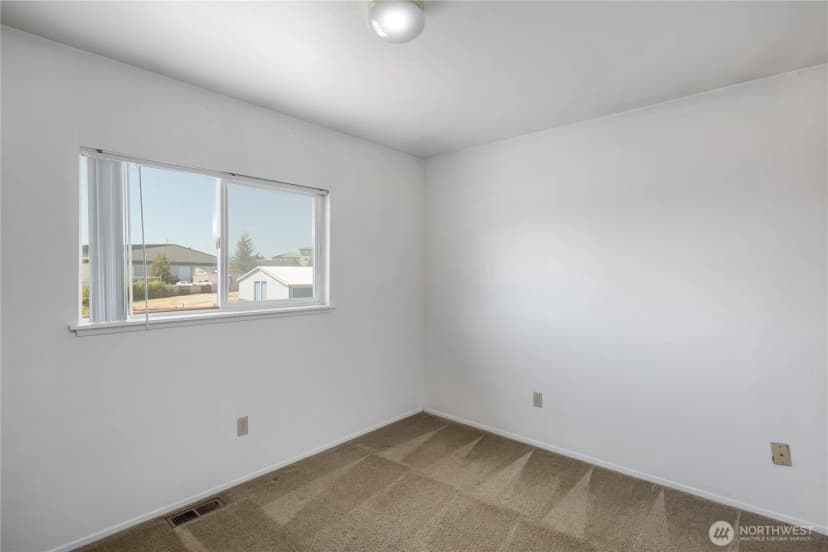 Property photo for 16602 40th Avenue Ne #a, Arlington photo 23