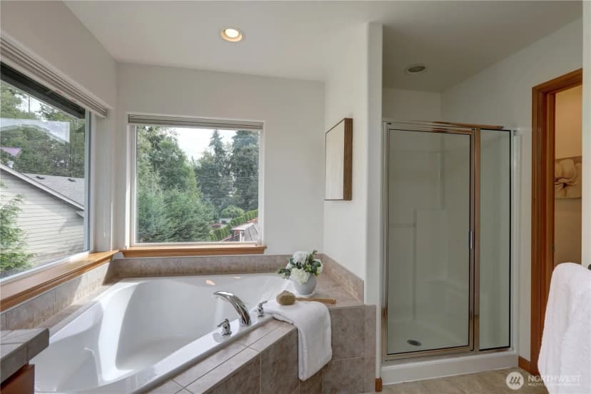 Property photo for 14332 Madison Way, Lynnwood photo 21