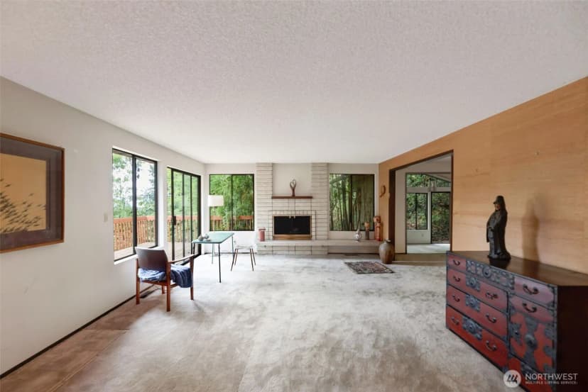 Property photo for 2024 80th Street Se, Mercer Island photo 9