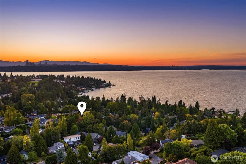 Property photo for 2024 80th Street Se, Mercer Island photo 31