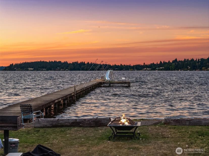 Property photo for 2024 80th Street Se, Mercer Island photo 30