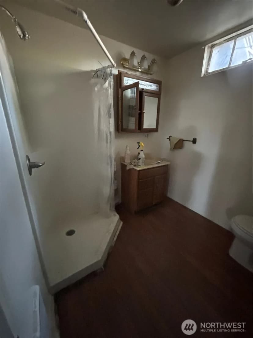 Property photo for 528 E Main Street, Dayton photo 18