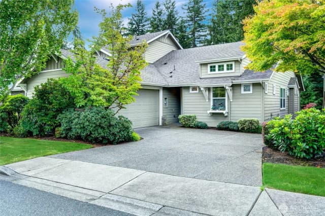 Property photo for 24231 Ne 130th Place, Redmond photo 2
