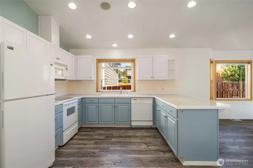 Property photo for 116 E Raymond Avenue, Chelan photo 14