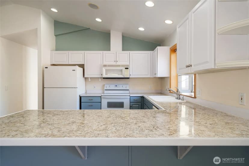 Property photo for 116 E Raymond Avenue, Chelan photo 13