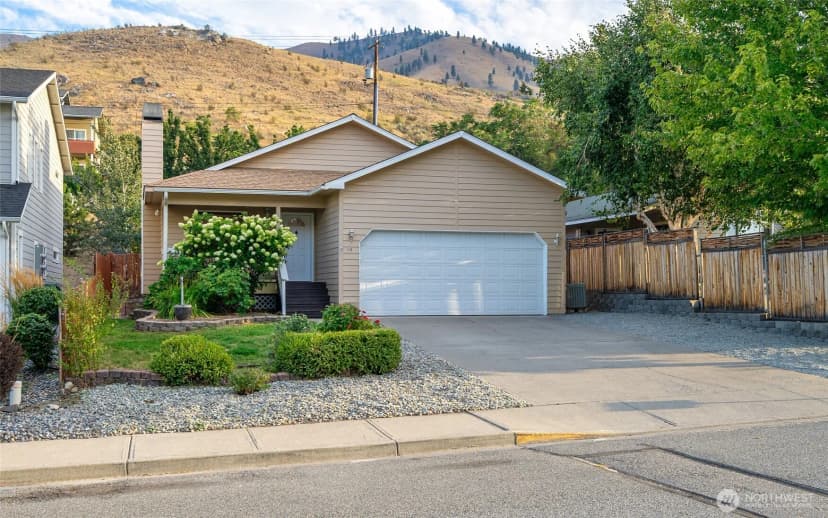Property photo for 116 E Raymond Avenue, Chelan photo 29