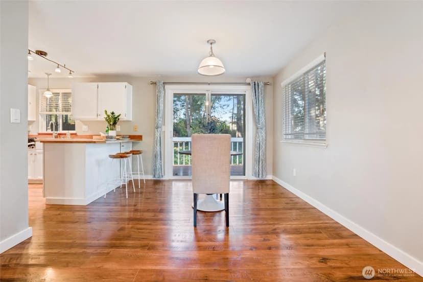 Property photo for 8065 Autumn Hills Place Ne, Bremerton photo 8