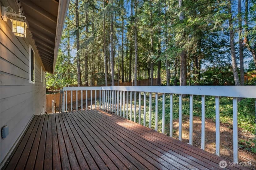 Property photo for 8065 Autumn Hills Place Ne, Bremerton photo 31