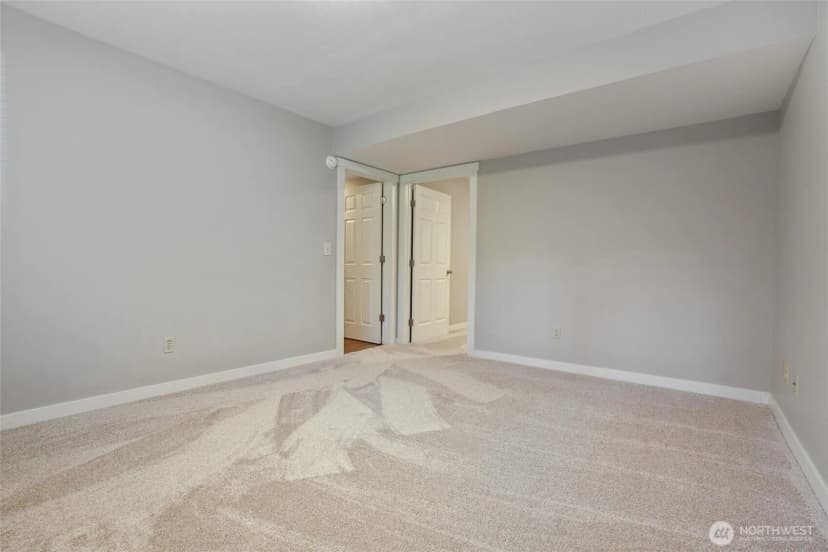 Property photo for 8065 Autumn Hills Place Ne, Bremerton photo 24