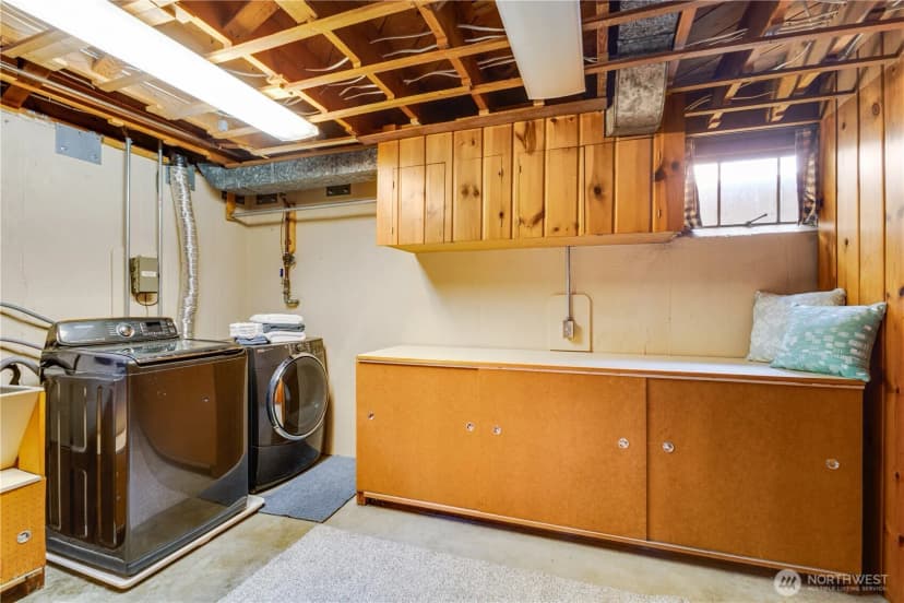 Property photo for 9111 40th Avenue Sw, Seattle photo 23