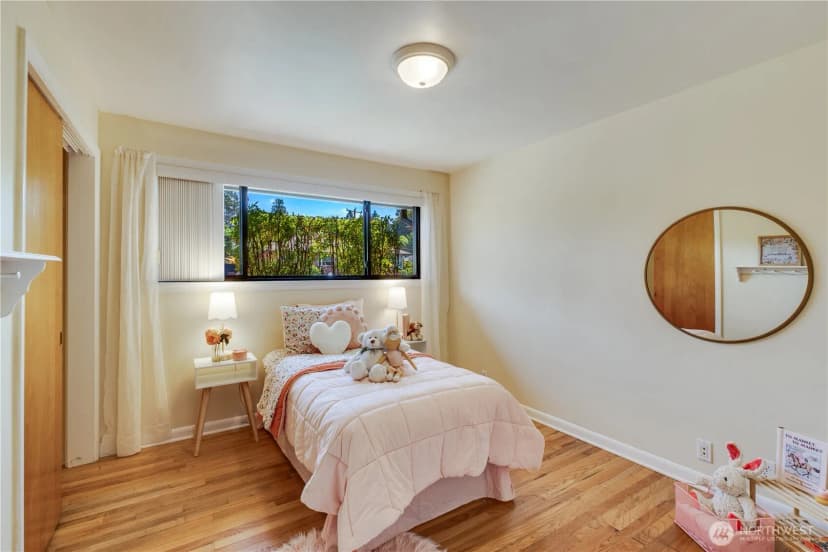 Property photo for 9111 40th Avenue Sw, Seattle photo 17
