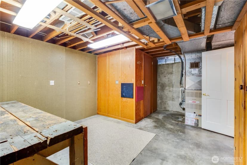 Property photo for 9111 40th Avenue Sw, Seattle photo 25
