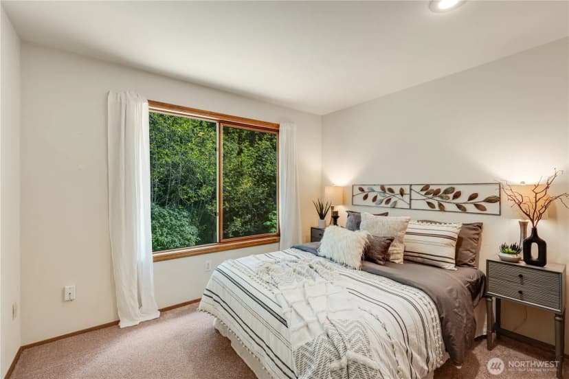 Property photo for 3708 260th Avenue Se, Sammamish photo 22