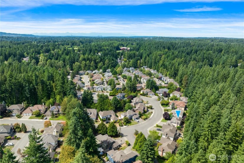 Property photo for 3708 260th Avenue Se, Sammamish photo 34