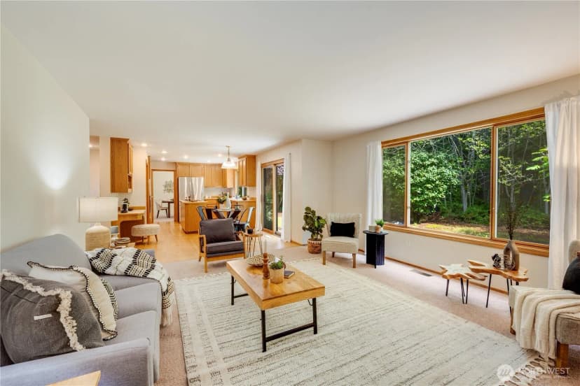 Property photo for 3708 260th Avenue Se, Sammamish photo 12