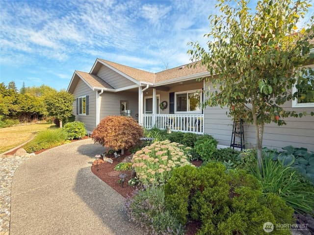 Property photo for 80 Eastgate Place, Sequim photo 2