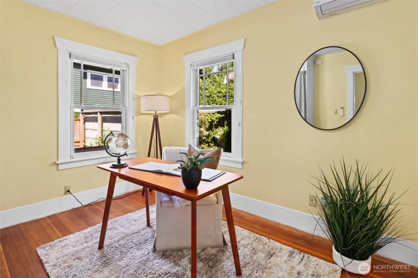 Property photo for 3901 Bagley Avenue N, Seattle photo 12