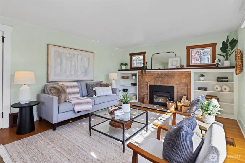 Property photo for 3901 Bagley Avenue N, Seattle photo 6